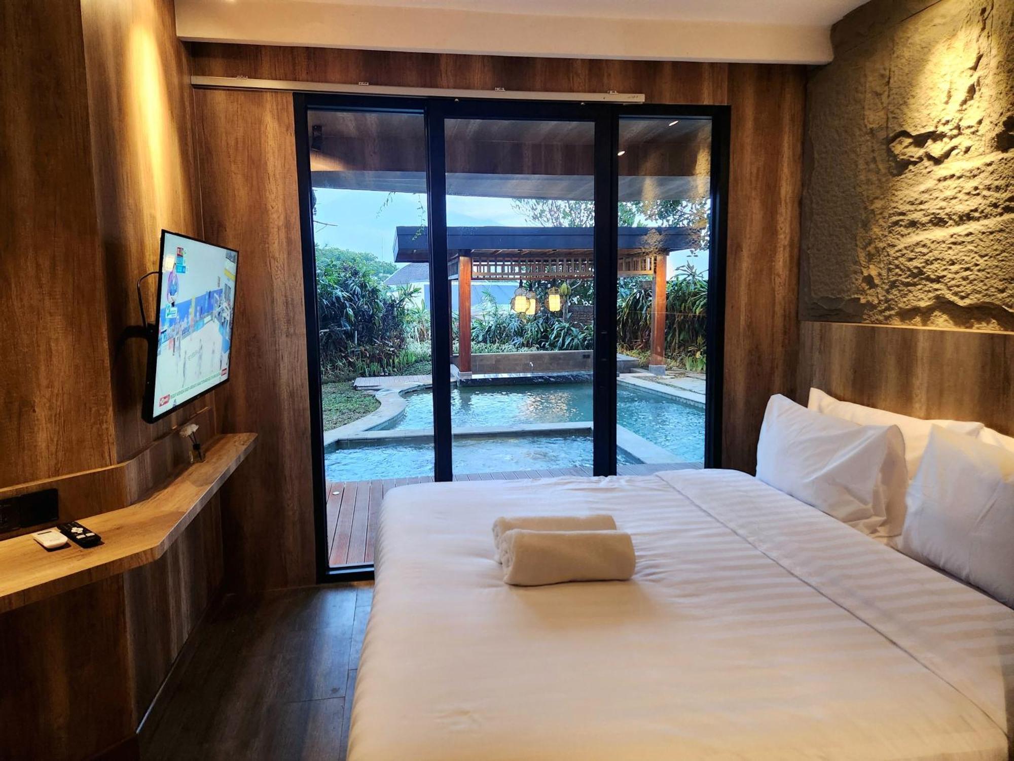 Villa 4-Br Klub Bunga No 4 Batu Malang Εξωτερικό φωτογραφία