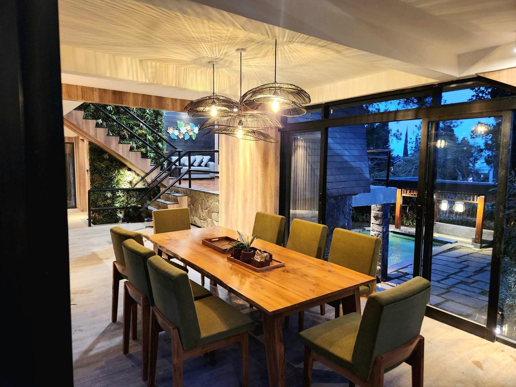 Villa 4-Br Klub Bunga No 4 Batu Malang Εξωτερικό φωτογραφία